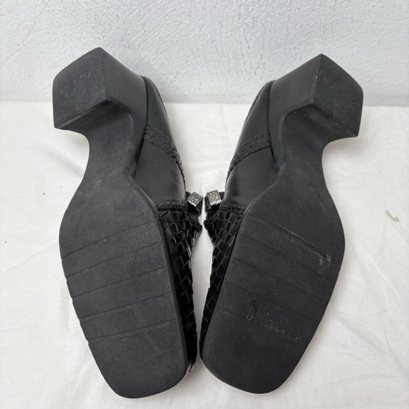 JOHN ROMAINE Vintage 90s Y2K Leather Woven Square Toe Mules Silver Accent 9 - Picture 10 of 14